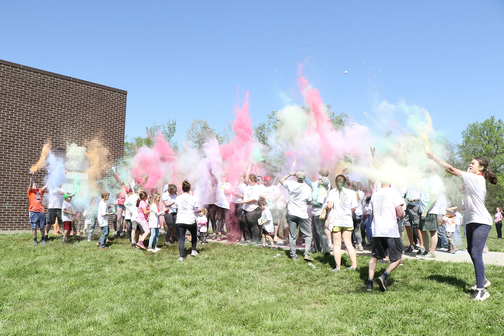 Bloomsdale Elementary Hosts 2022 Betty’s Color Splash