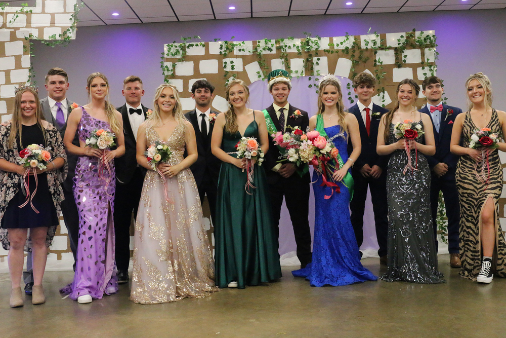 2021 SGHS Prom a Magical Success