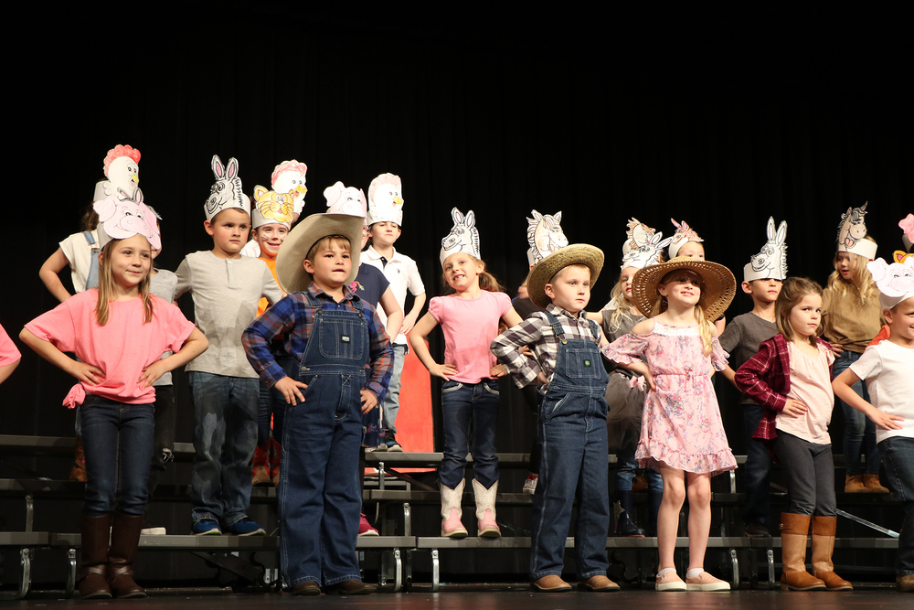 Bloomsdale Elementary Holds Kindergarten Celebration