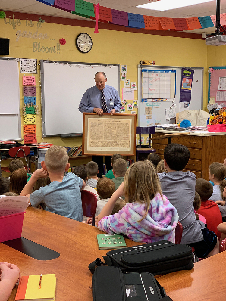 Judge Visits Fourth Graders to Discuss Constitution & Bill of Rights