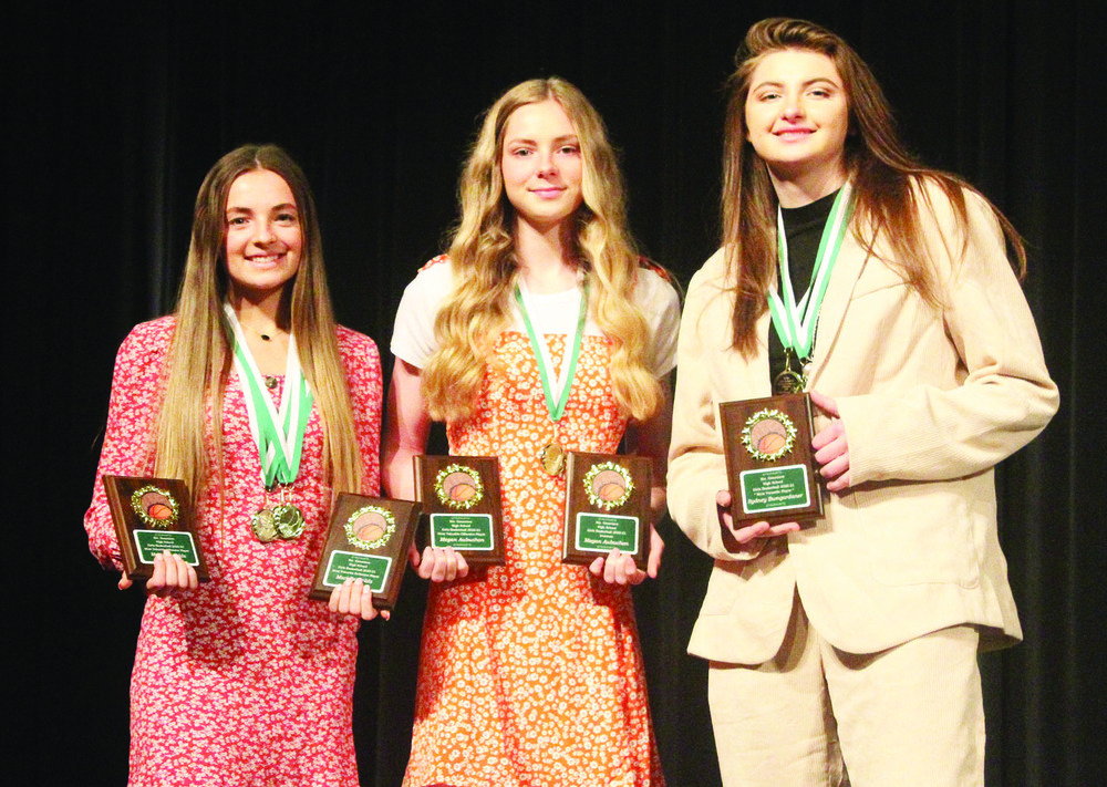 SGHS Celebrates Athletic Achievements at Annual Winter Sports Recognition Nights