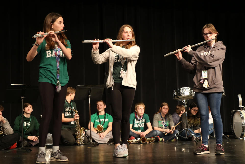 Middle School Band Students Perform with Flutes