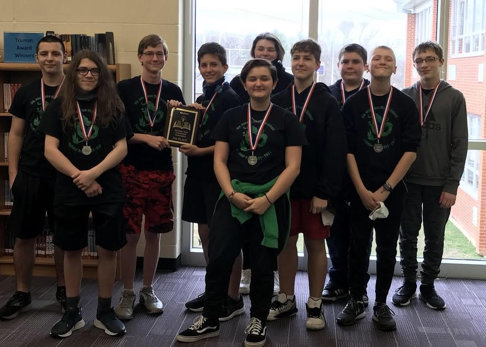 SGMS Scholar Bowl Team Completes 8 and 0 Season