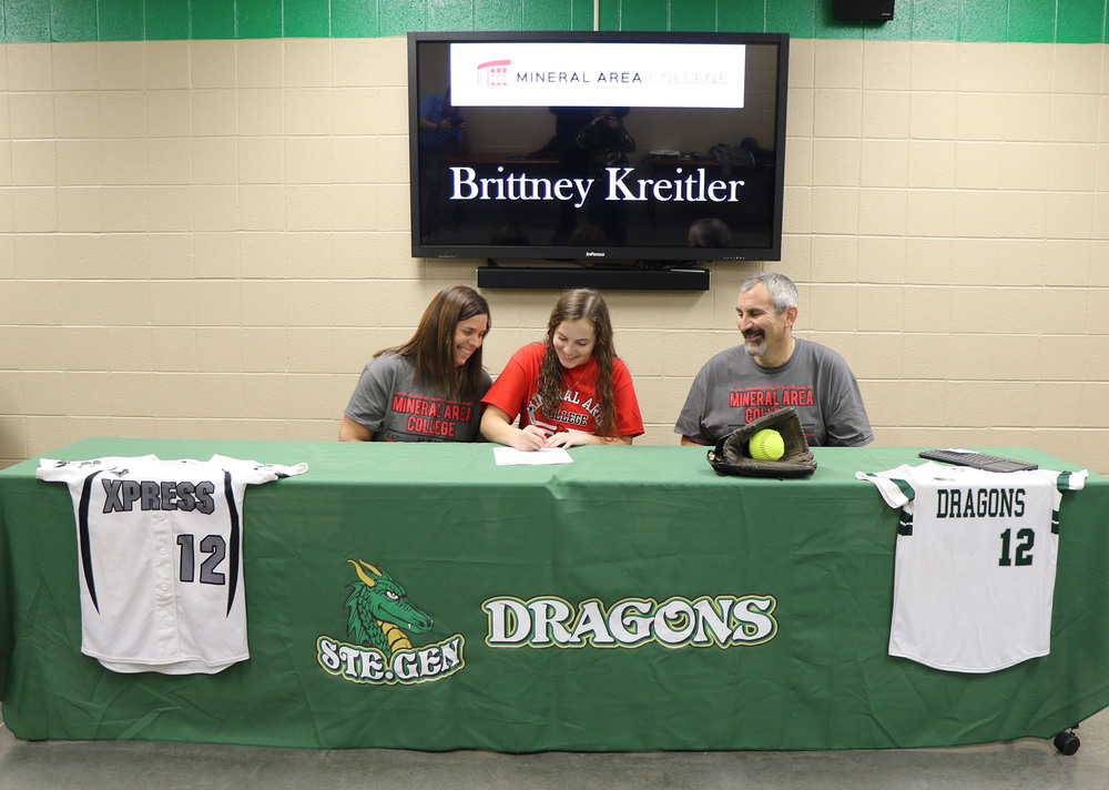 Ste. Genevieve High School Senior Brittney Kreitler Signs with Mineral Area College STE