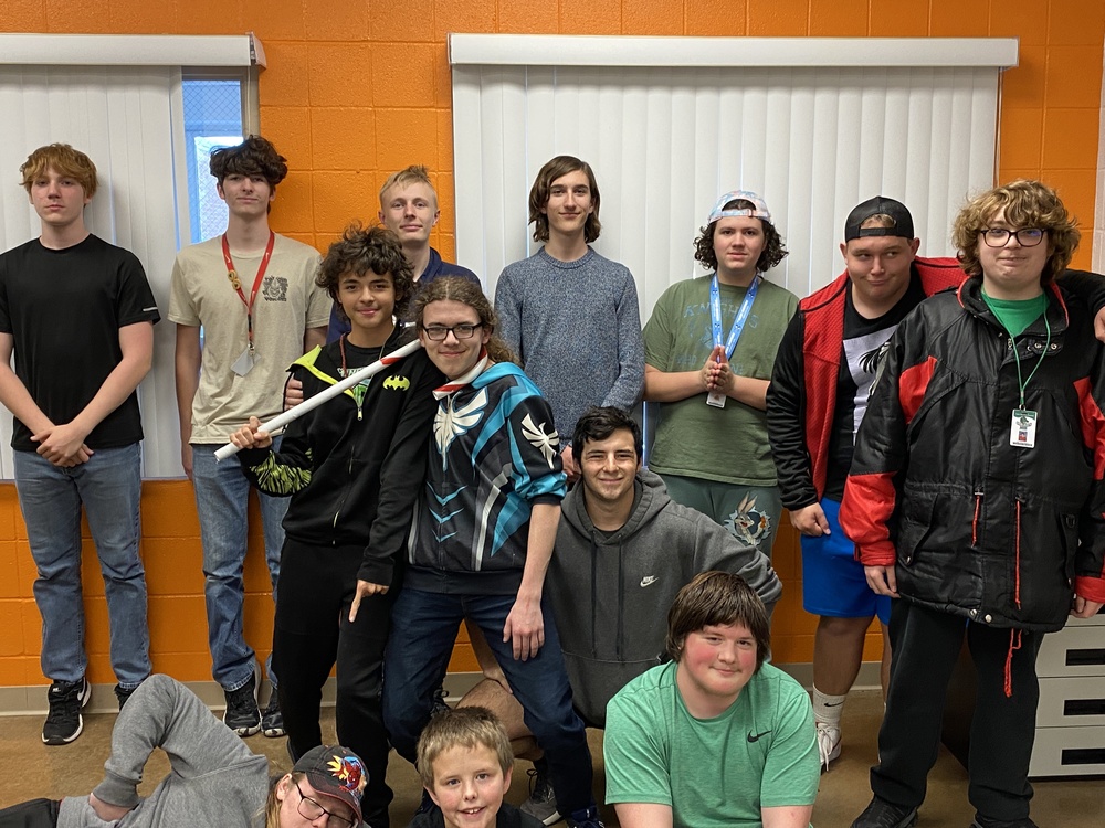 SGHS Gaming Clubs Hosts Second Annual Smashgiving Event