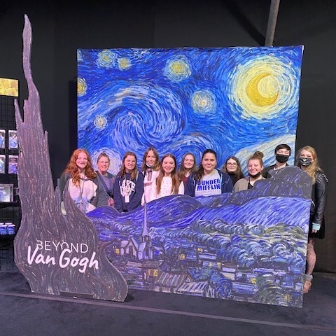 Students in French Classes Visit Immersive Van Gogh Exhibit