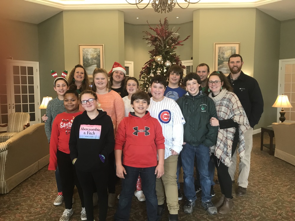 Ste. Genevieve Middle School Spreads Christmas Cheer with Community Caroling
