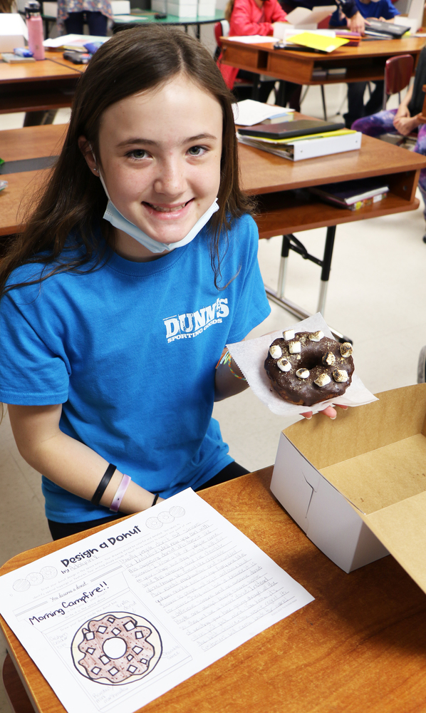 Shamrock Donuts Creates Bloomsdale Elementary Students’ Donuts & Chooses Three for Flavor of the Month