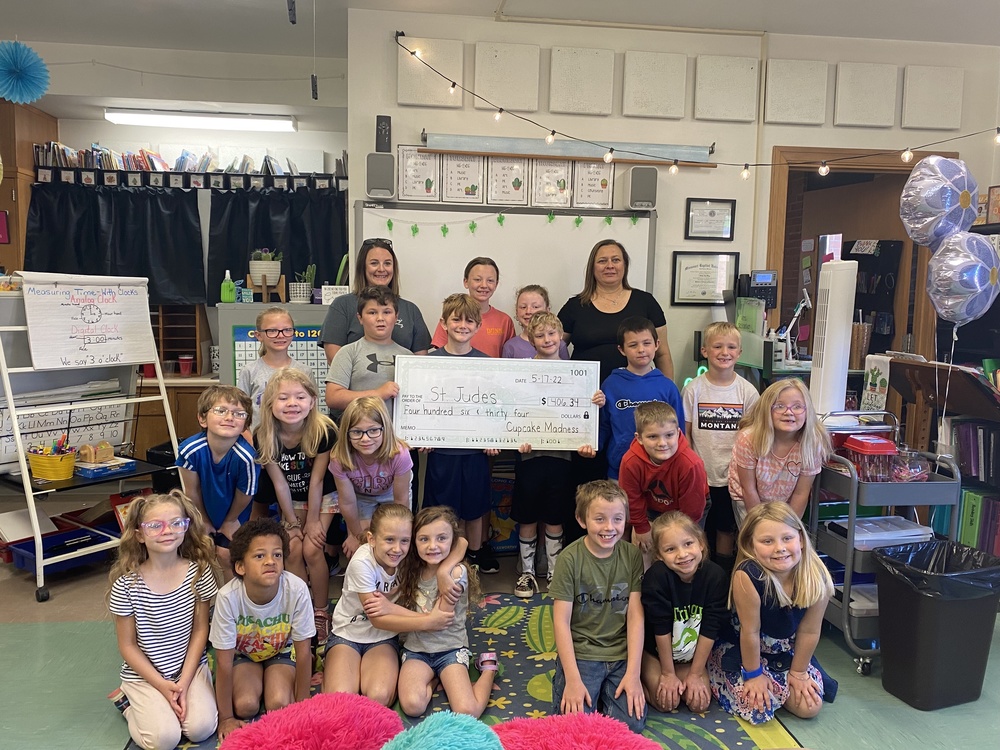 Bloomsdale Elementary First Grade Students  Launch Sweets Shops & Donate Funds