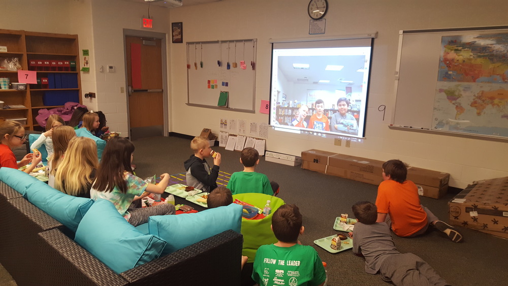 Bloomsdale Elementary Fourth Grade Students Participate in Book Talk